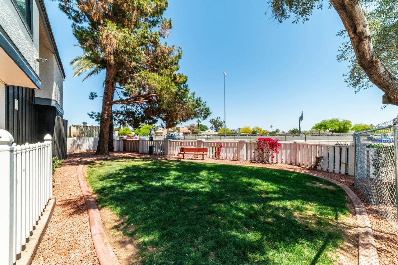 Metro Phx Upstairs 2Bd Sleeps 6 Heated Pool Pets Allowed Phoenix Buitenkant foto